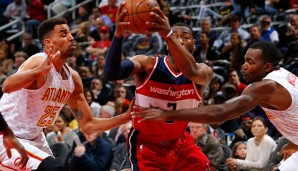 John Wall (M.) führt die Wizards mit 27 Punkten und 14 Assists zum nächsten Sieg