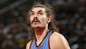 Steven Adams hat Eier