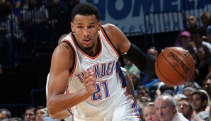 Andre Roberson hält Russell Westbrook mit seiner Defense den Rücken frei