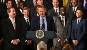 Bei ihrem Titel 2015 besuchten Steve Kerr und Co. Barack Obama