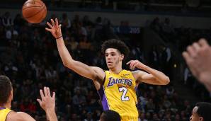 Platz 5: Lonzo Ball (Los Angeles Lakers) am 11.11.2017 - Alter: 20 Jahre, 15 Tage - 19 Punkte, 12 Rebounds, 13 Assists gegen die Milwaukee Bucks.