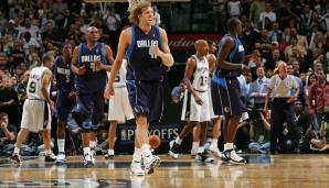 Dirk Nowitzki jubelt nach Spiel 7 in San Antonio.