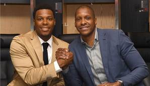 Masai Ujiri und Kyle Lowry nach dessen Vertragsverlängerung.