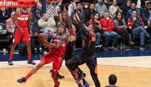 Washingtons Bradley Beal (l.) gelang das erste Triple-Double seiner NBA-Karriere