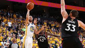 Stephen Curry erzielt in Spiel 3 gegen die Raptors ein neues Finals-Career-High.