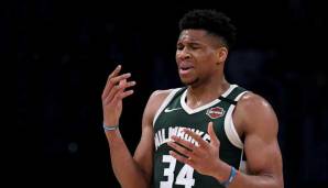 Giannis Antetokounmpo von den Milwaukee Bucks soll sich nach einem Sturz gegen die Los Angeles Lakers wohl einem MRT unterziehen.