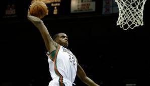 SMALL FORWARD: KHRIS MIDDLETON - Stats 13/14: 12,1 Punkte, 3,8 Rebounds und 2,1 Assists bei 44,0 Prozent FG und 41,4 Prozent Dreier in 30,0 Minuten (82 Spiele)