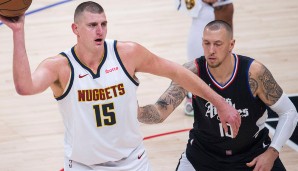 Daniel Theis machte seine Sache gegen Nikola Jokic erstaunlich gut.