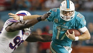 Ryan Tannehill (r.) und Miami setzten sich gegen Buffalo durch