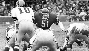 Dick Butkus verzeichnete in seiner Karriere 27 Fumble-Recoveries und 22 Interceptions