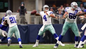 Dak Prescott in der Pocket der Cowboys: kein Gegner weit und breit