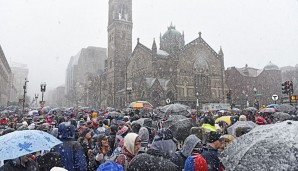 Patriot-Fans feierten ihre Mannschaft bei eisigen Temperaturen