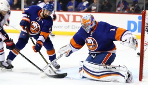 Thomas Greiss (r.) mit einem seiner 21 Saves gegen die Blue Jackets