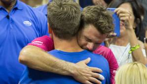 Innige Umarmung bei den US Open 2016: Stan Wawrinka herzt Magnus Norman