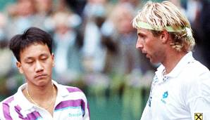 Thomas Muster besiegt Michael Chang im September 1990